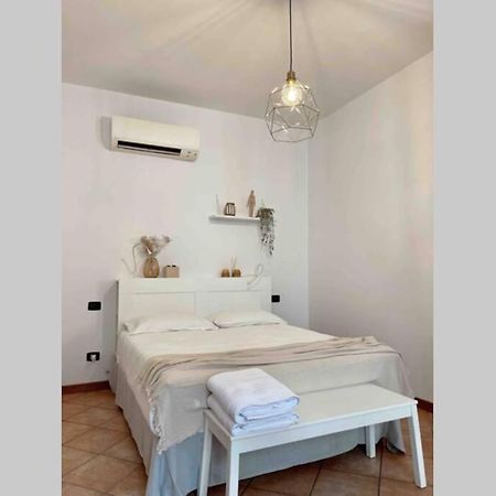 Unconventional Apartment: Centro Storico Con Bici Mantova Eksteriør billede
